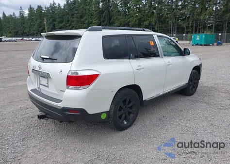 2013 Toyota Highlander Base Plus V6 z USA, uszkodzony, nr VIN 5TDBK3EH0DS274496